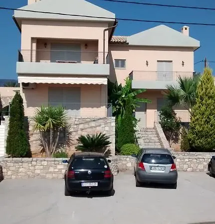Beach View Apartment *